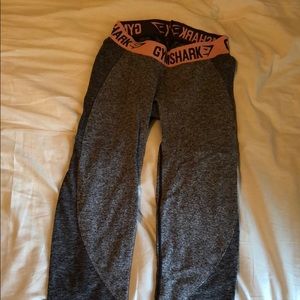 GYMSHARK crop leggings